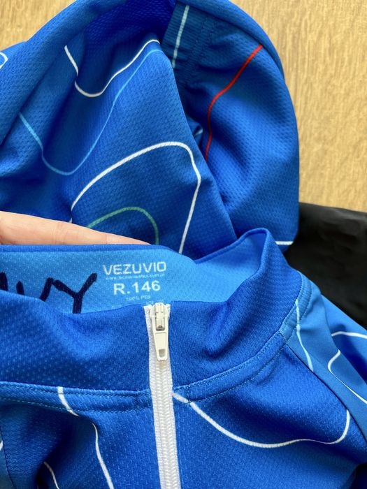 Nowy oryginalny komplet na rower marki Vezuvio r.146cm +szorty gratis