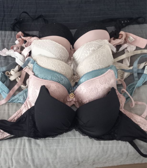 Biustonosz rozm. 75B