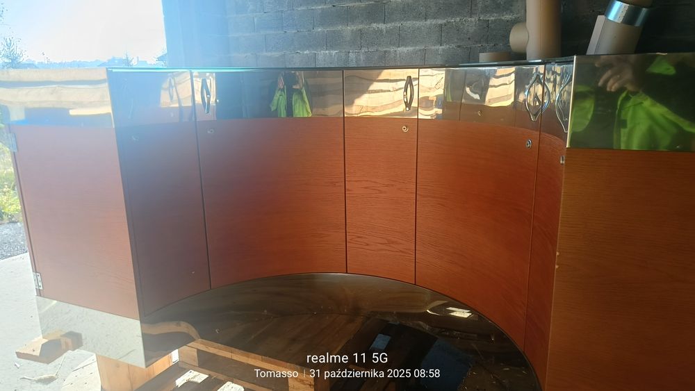 Lada kontuar ekspozytor