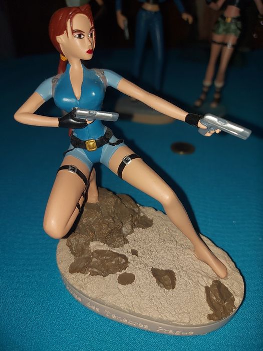Tomb Raider figura.