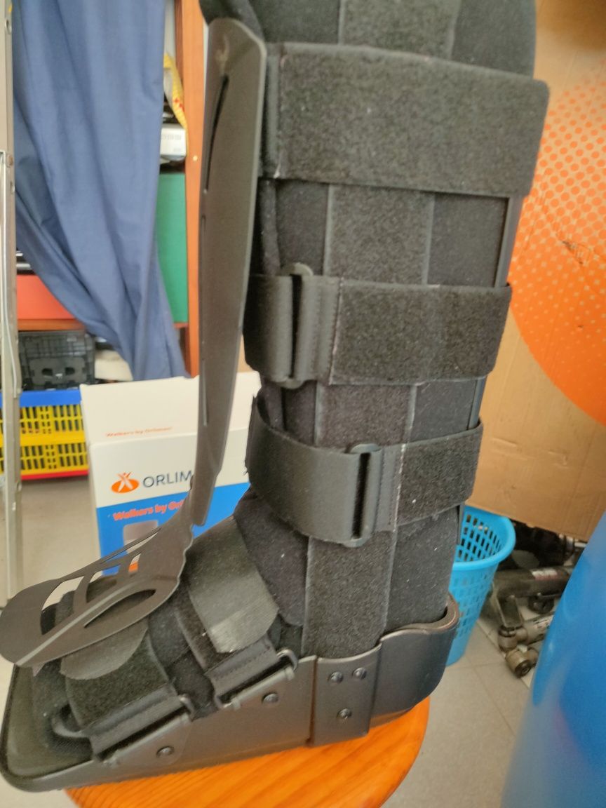 Bota Walker fixa Imobilizador de Tornozelo “Fixo-Walker”