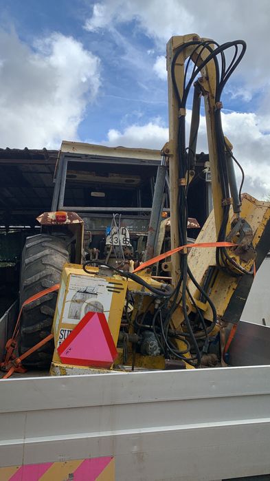 Tractor Lomborgini 4x4 Mafra