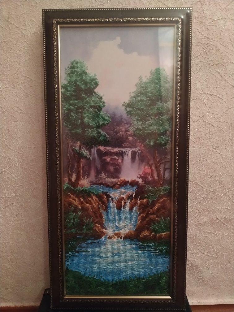 Картина вишита бісером "Водопад"