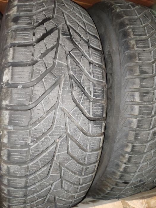 Opony zimowe Yokohama Bluearth V905 215/65/R16