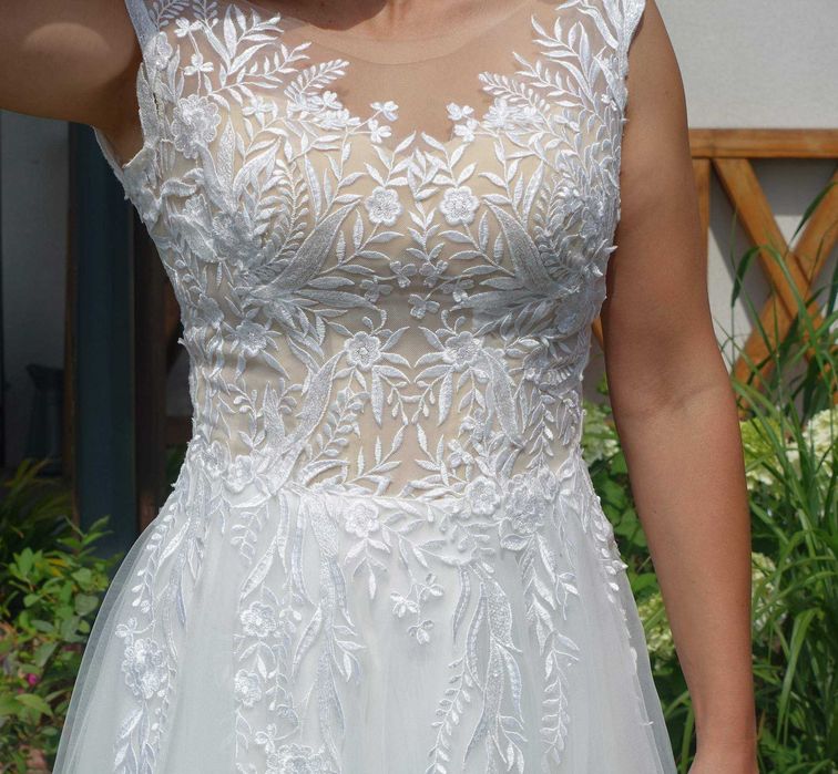 Suknia ślubna 36/ S