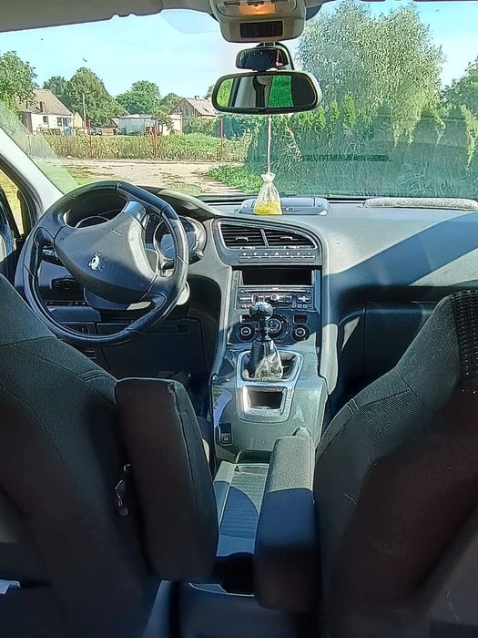 Peugeot 5008 1.6 157KM panorama 7os