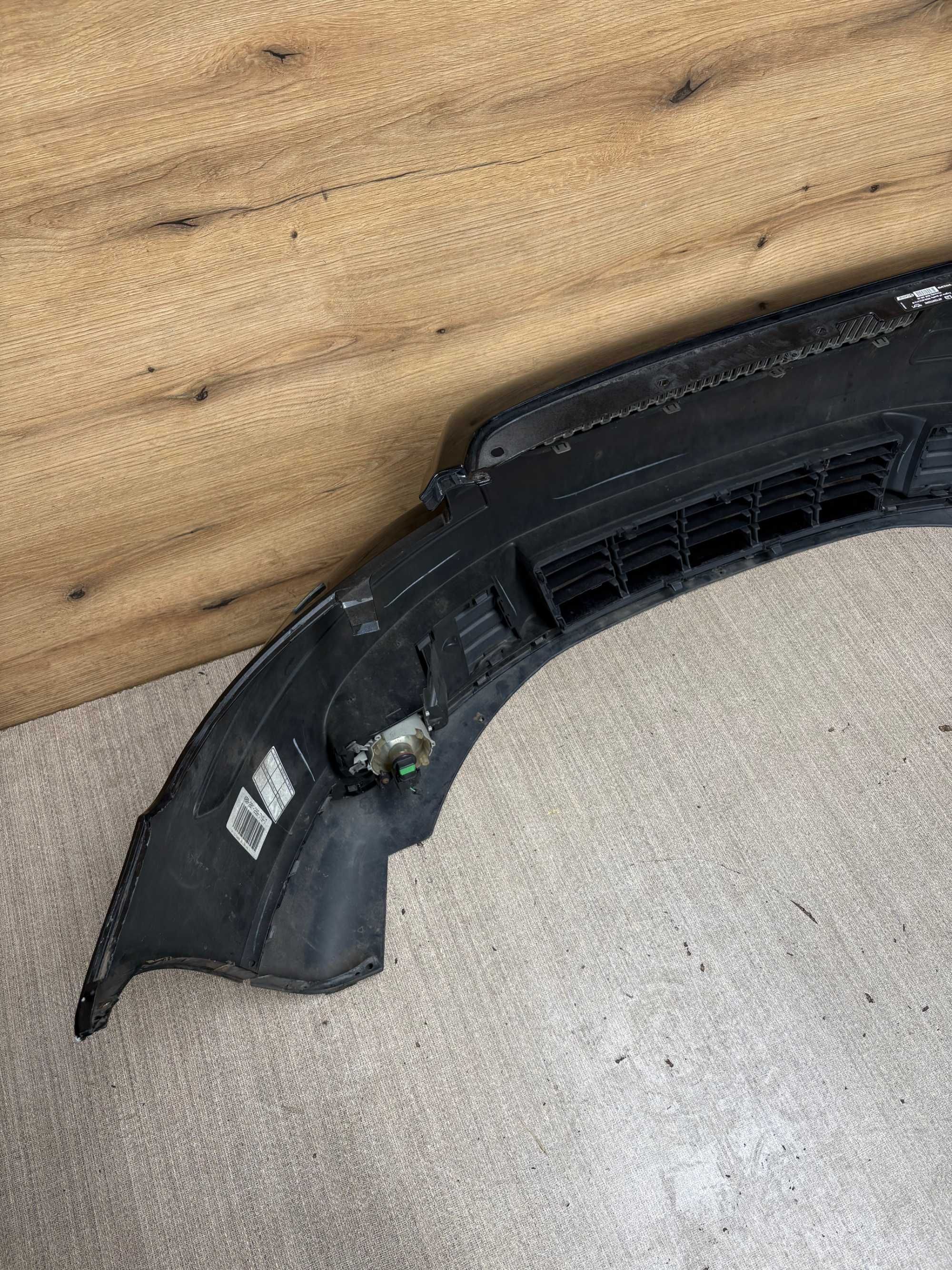 Zderzak przedni volvo v50 przed liftem 452/46