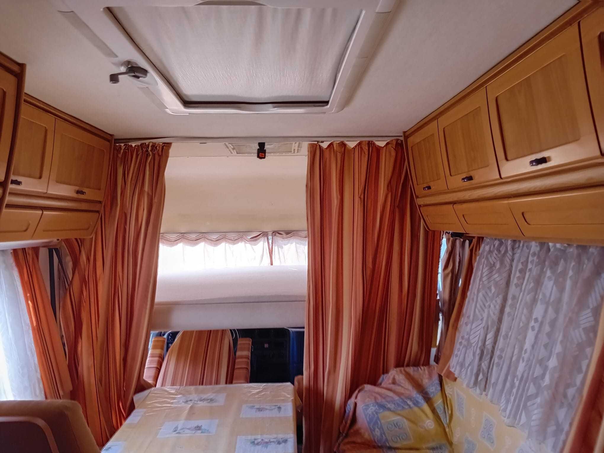 Autocaravana impecável