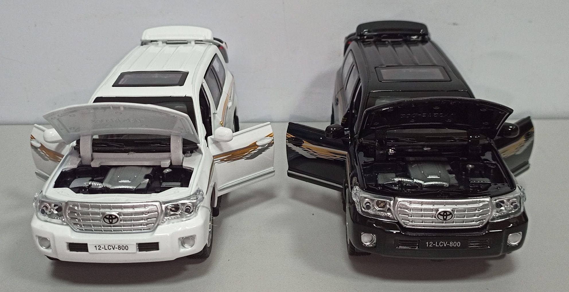 Машинка Toyota Land Cruiser 100 модель 1:32 "АвтоЕксперт". Металл Звук