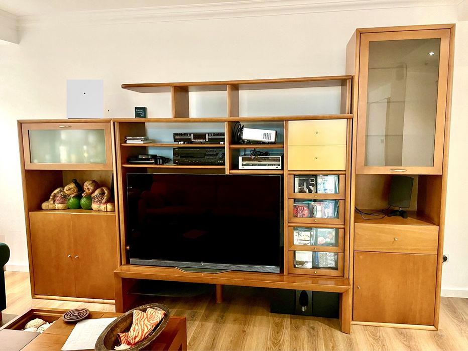 móvel de sala em Faia maciça feito á medida