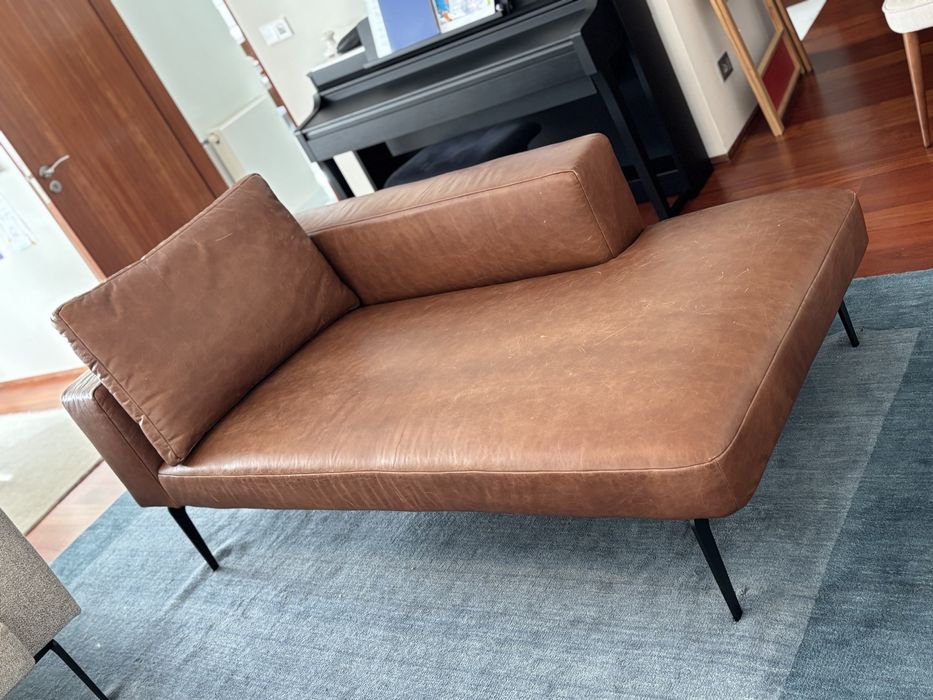 Chaise-longue em couro castanho (feito sob medida)