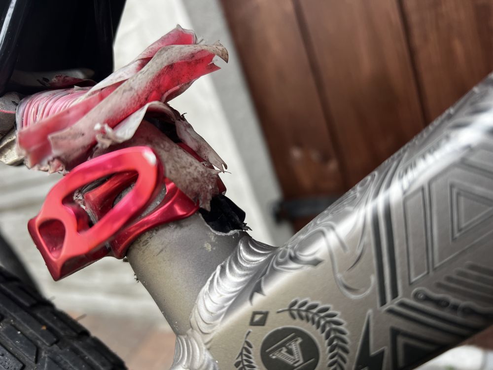 Dirt scoot voltage yz0.2