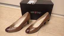 Buty damskie czółenka skórzane Krystad r. 39