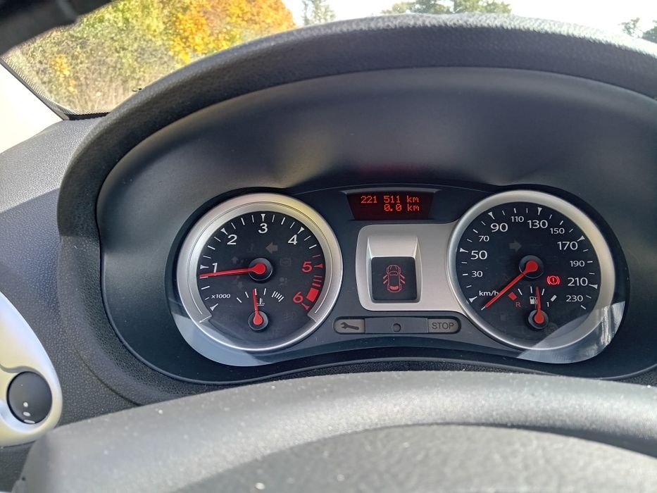 Renault clio 1.5 dci 85 KM 2010r
