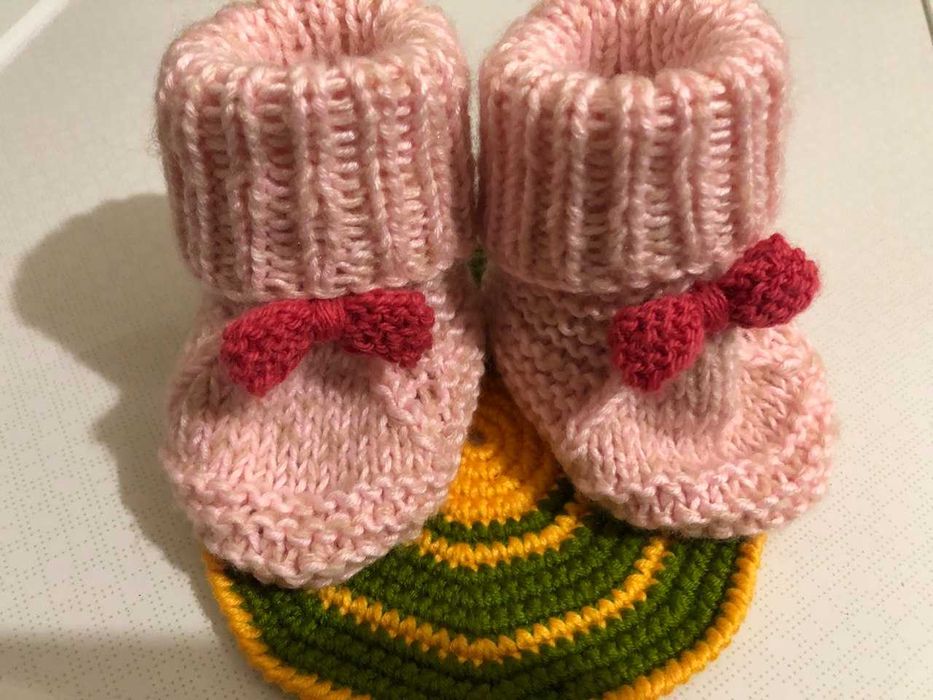 Детские вязанные пинетки, носочки