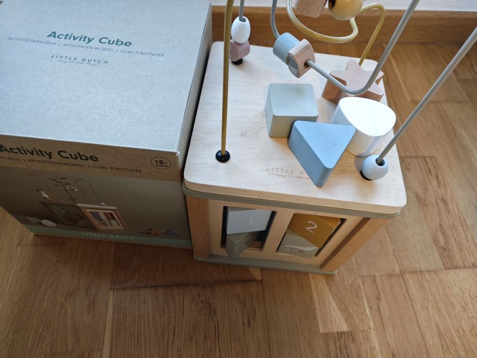 Cubo de actividades - Little Goose (Little Dutch)