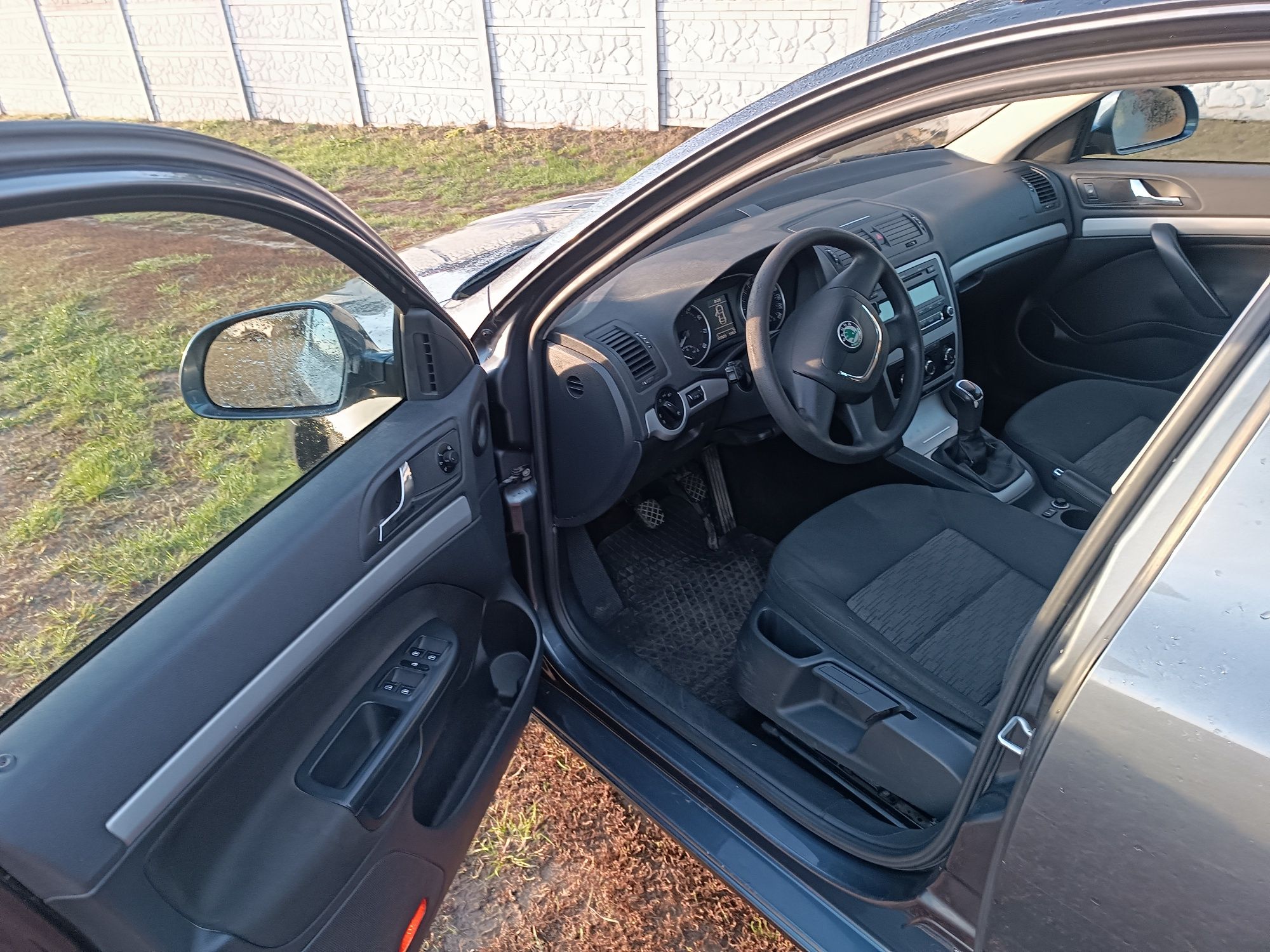 Авто Scoda octavia 1.4 2012г.в. A5 шкода октавия универсал