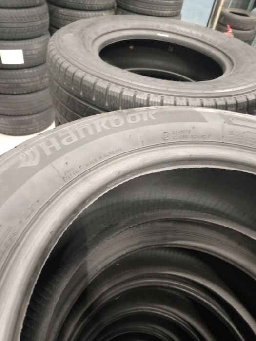 225 55 R17C HANKOOK Winter I*cept LV, Цешка, зимові шини б/у