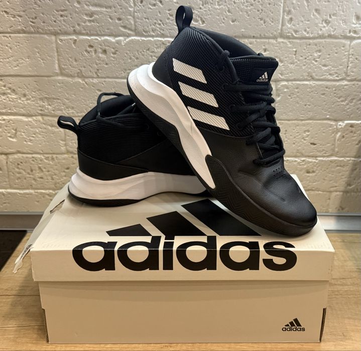 Ботинки Adidas р.37