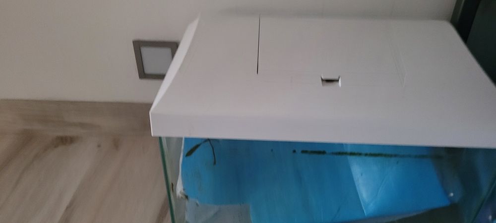 Akwarium  z pokrywką