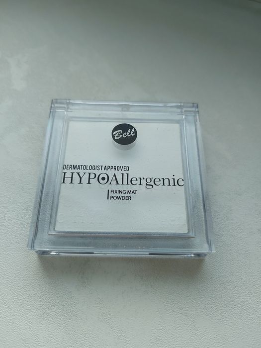 Bell HYPOAllergenic Fixing Mat puder