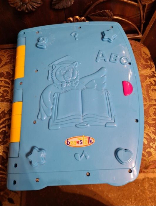 Электронная обучающая книга для детей и помповое ружье