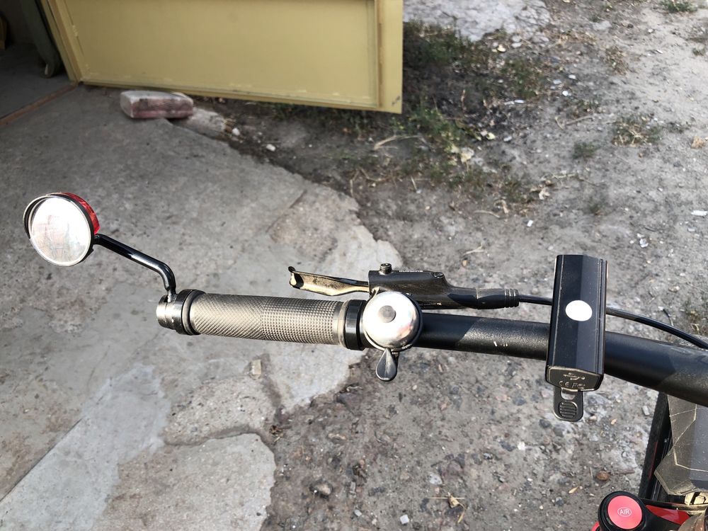 Велосипед фирмы Crosser с комплектующем от Shimano L-Twoo AX