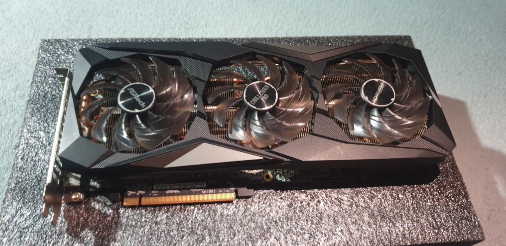 Как новая! Видеокарта RX6700XT 12GB! (3070)