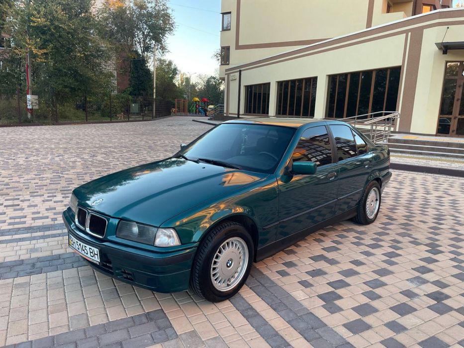 Продам/обмен BMW E36 бензин