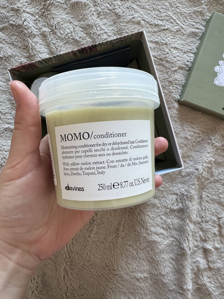 Подарунковий набір Davines Momo Kit