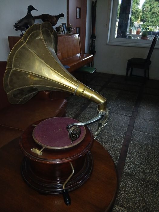 XIX w Patefon 100% Orginał Przywieziony ze Szwajcarii  Cudo  Śliczny