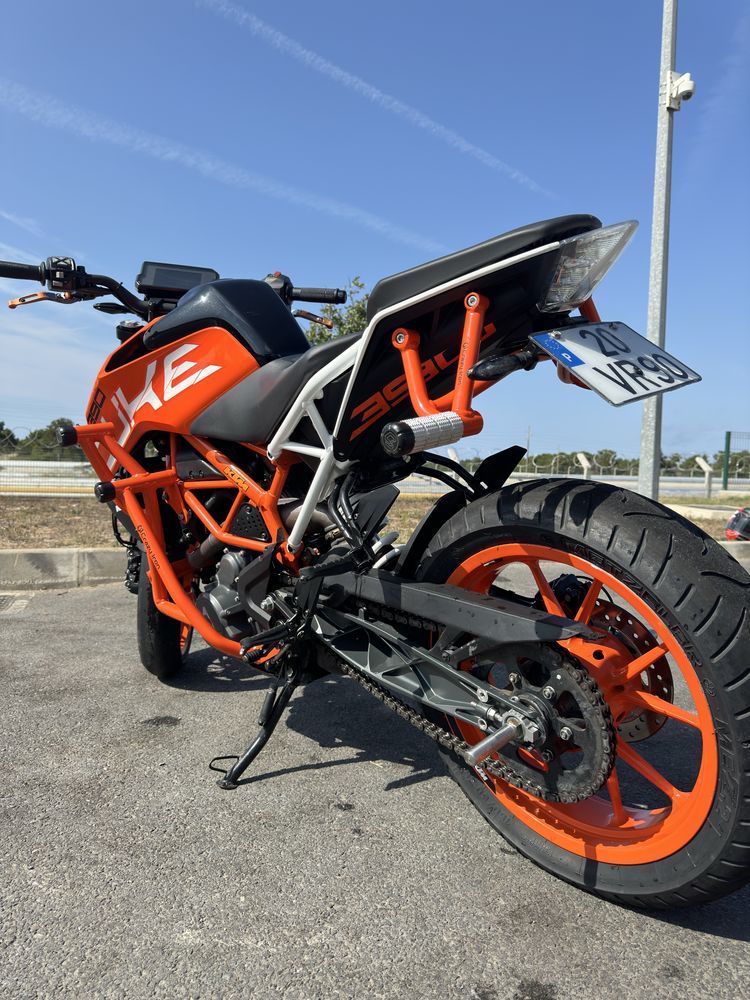 KTM Duke 390