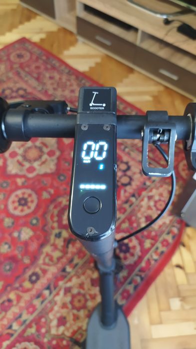 Електросамокат scooter max