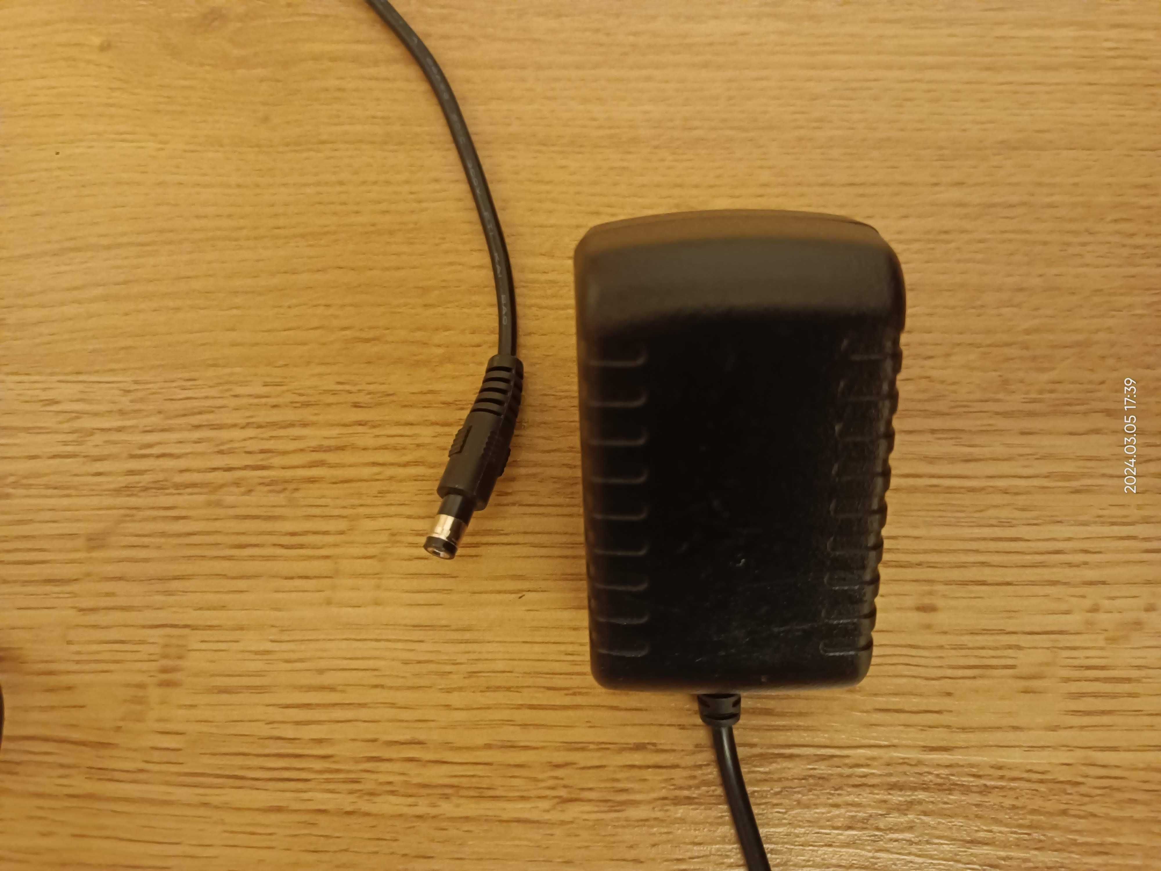 Zasilacz Adapter 12V