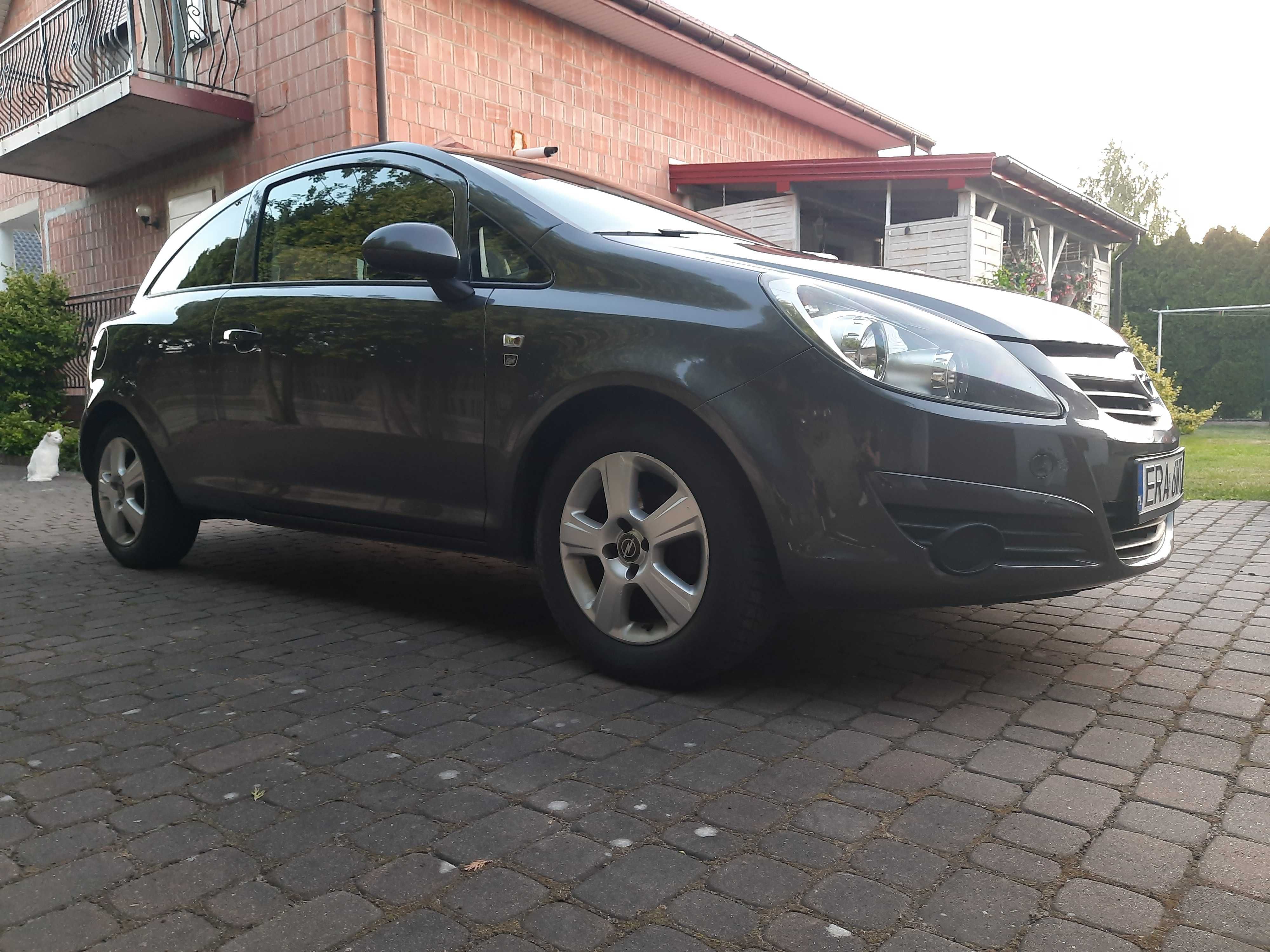 Opel Corsa D 1.4 90 KM – Wersja 111 Jahre – Zadbany, niski przebieg!