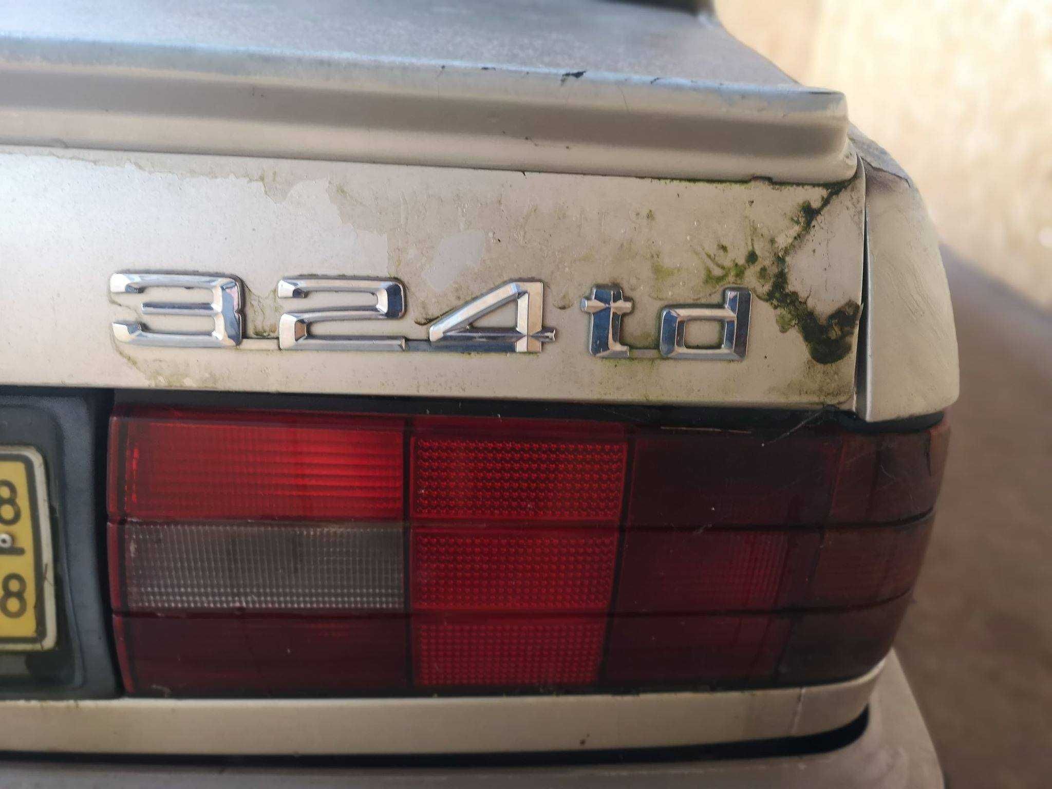 BMW E30 324TD _ Para Peças