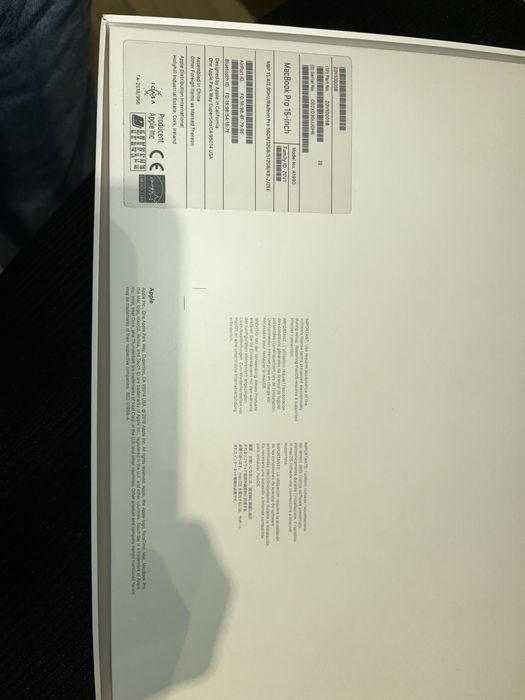 MacBook Pro 15-inch 512GB Intel Core i9 Radeon Pro 560X 32GB RAM