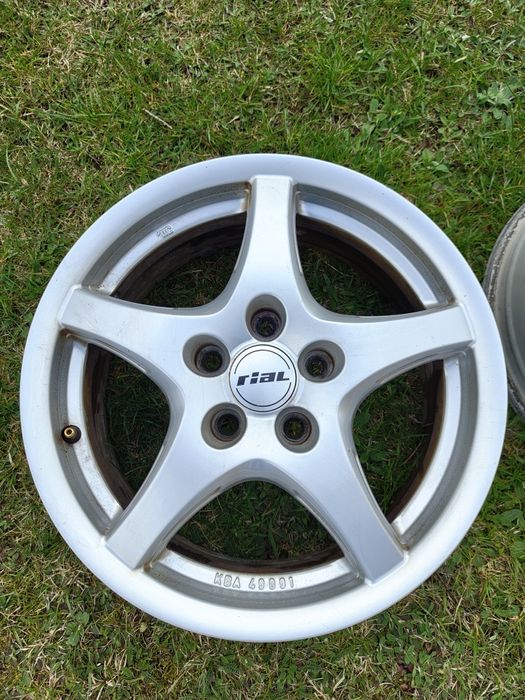 Felgi RIAL R16 5x112 6,5Jx16 H2 ET50 pasują do Ford Volvo peugeot itp
