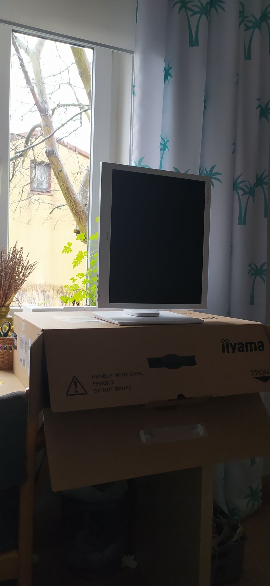 Monitor iiyama stan idealny