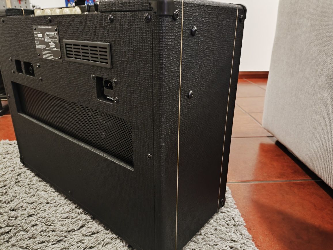 Amplificador VOX AC30S1