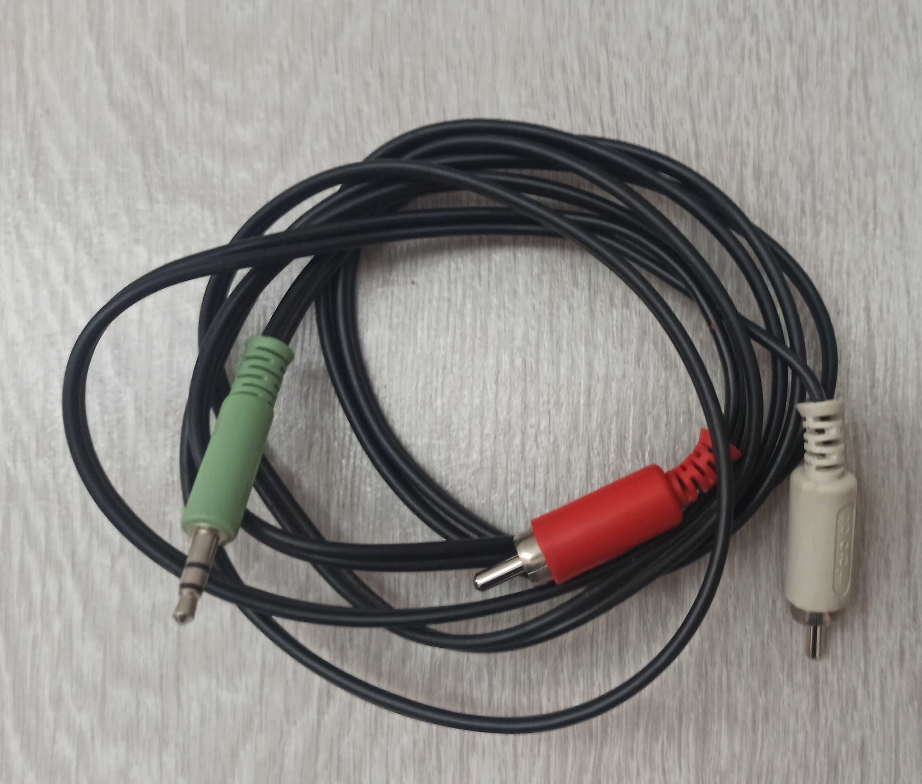 Kabel audio 1.8m 2 x RCA - Jack 3,5 mm