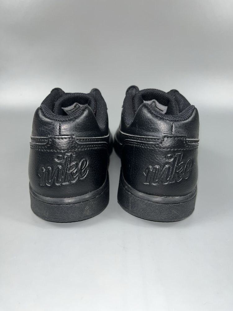 Кросівки Nike Ebernon Low 41 розмір (по устілці 26 см)