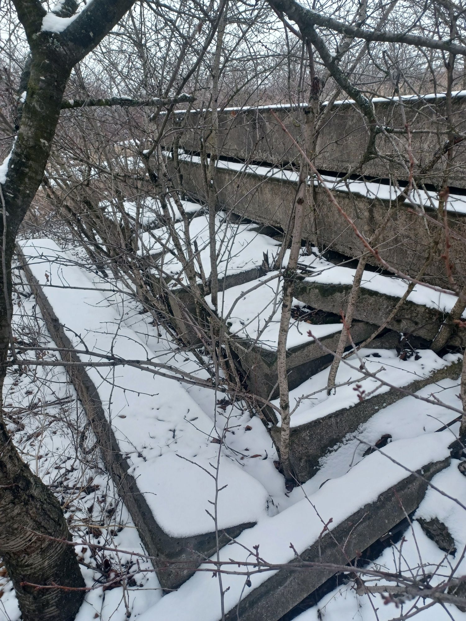 Лоток водоотводной (прикромоч) блок ный)