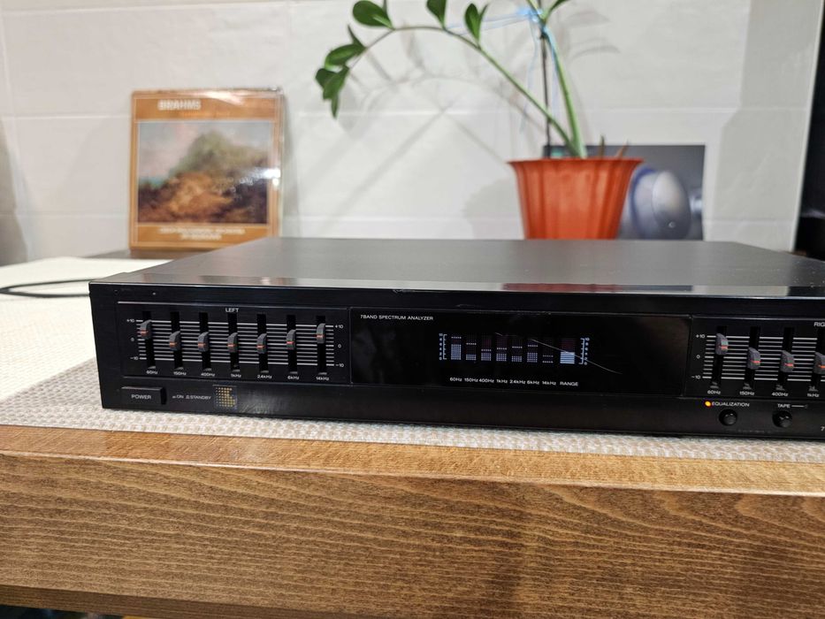 Еквалайзер Sony SEQ-411 7-Band Graphic Equalizer