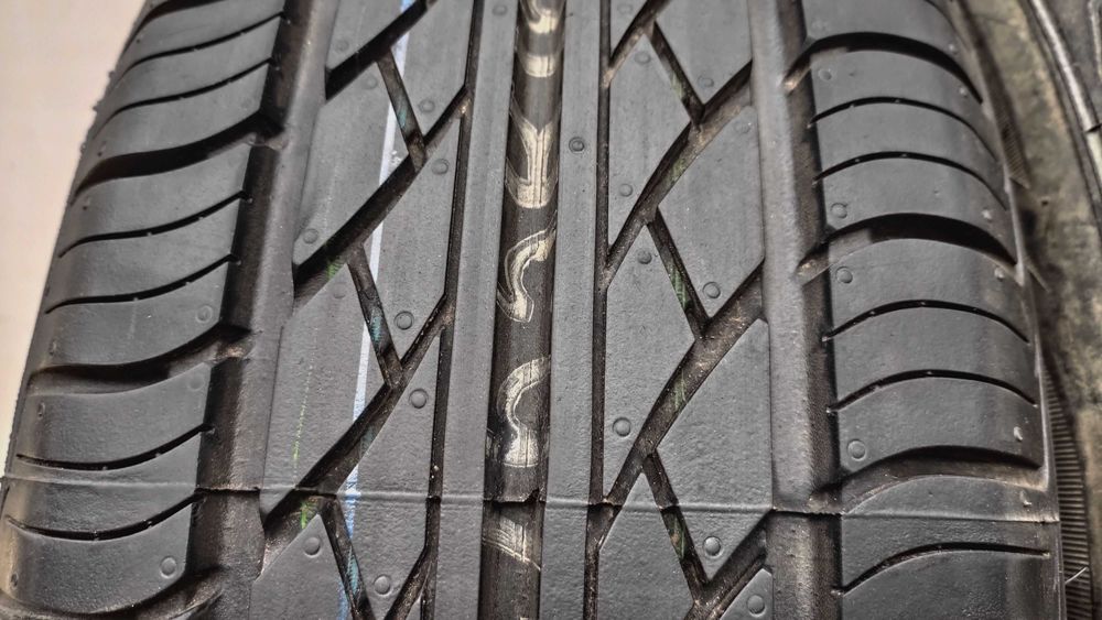 шини 215/65R16 98Н. Hankook.  нові