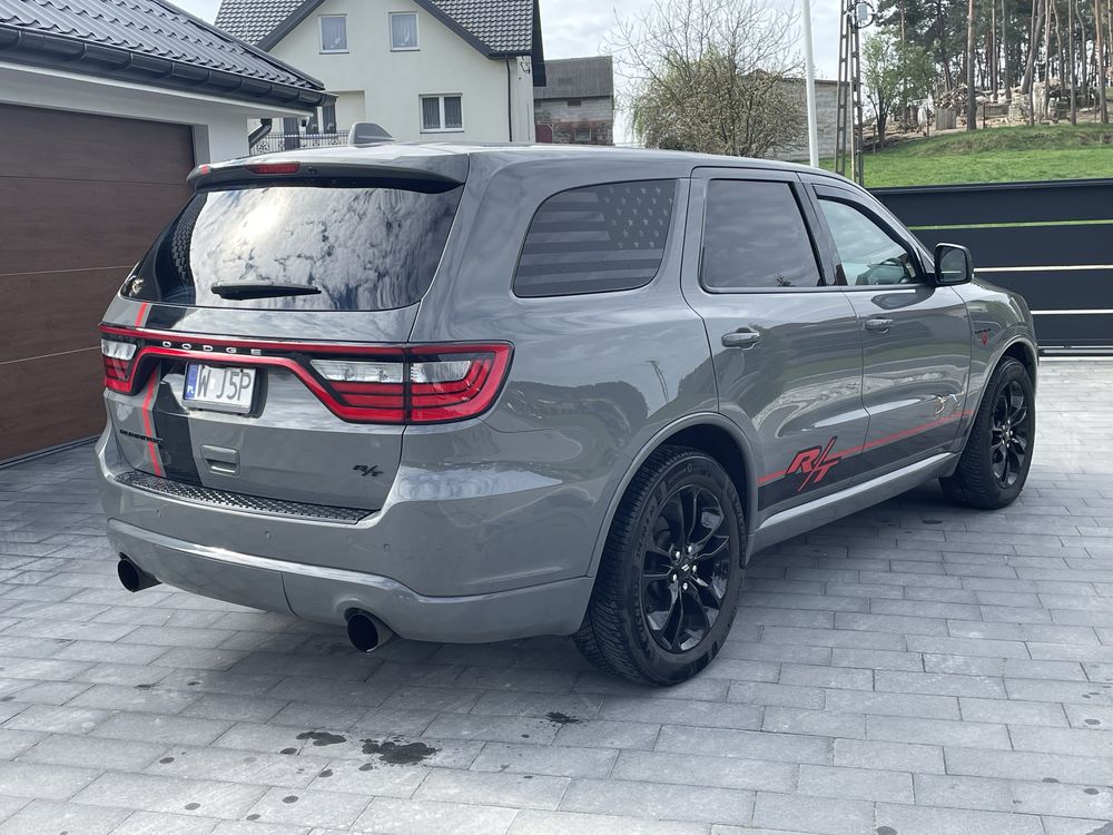 Dodge Durango 5.7 v8 365km 67000tys km 6osobowy vat 23% zamiana