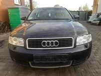 Audi A4 B6 kombi Lampy ksenon , zderzak  Kod lakieru LZ5L