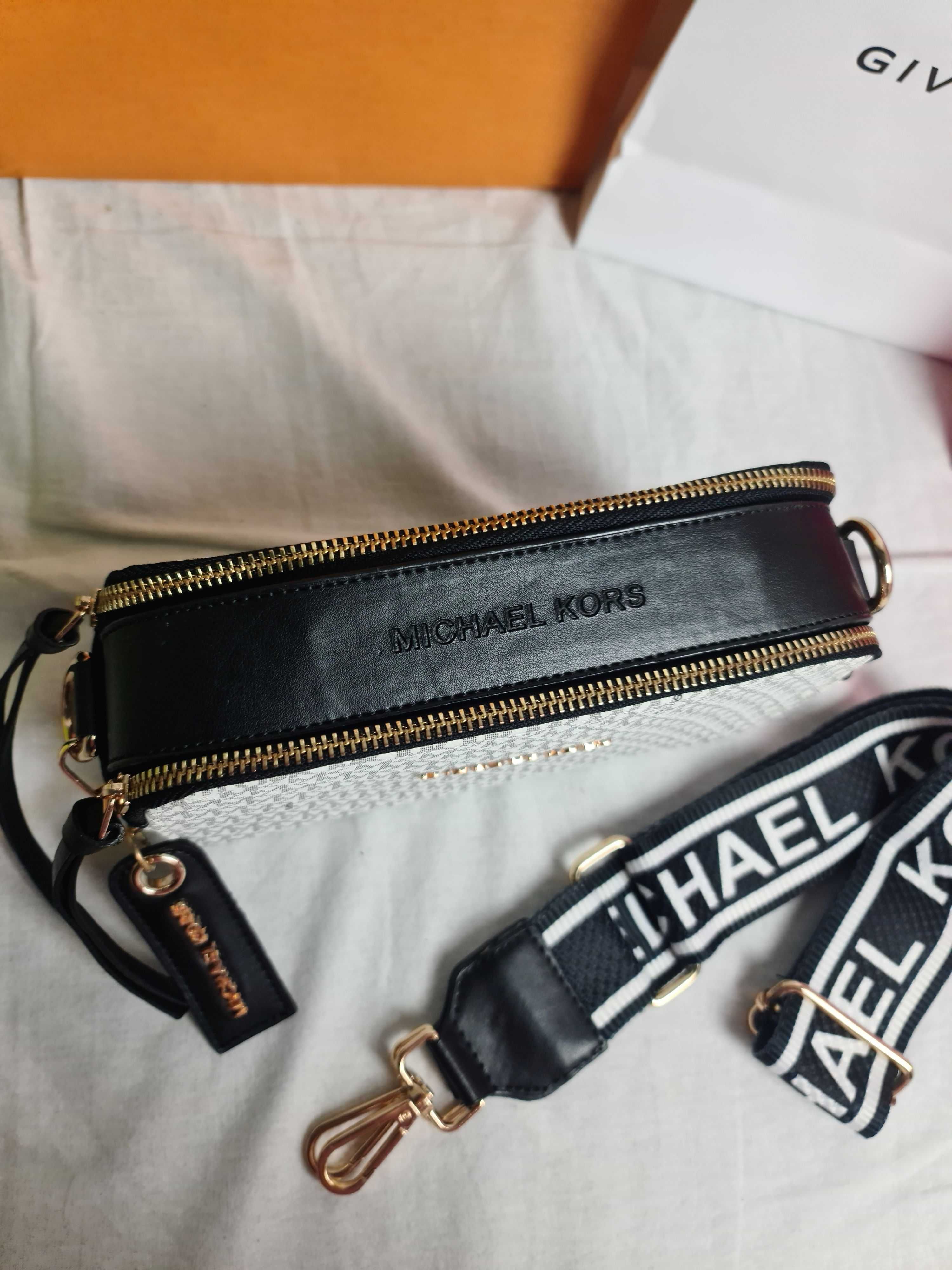 Torba damska kuferek bialy czarne elementy michael kors