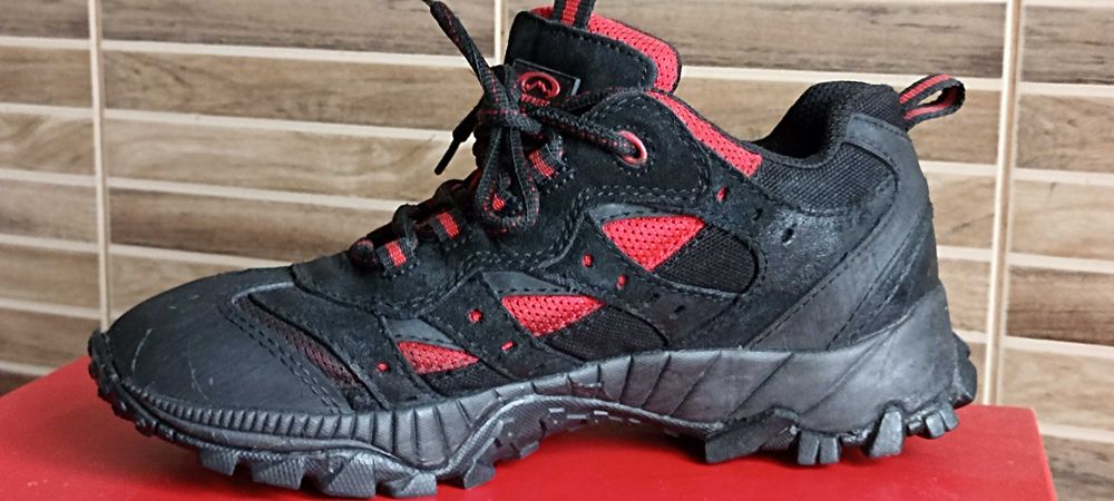 Взуття  " EVEREST "  (40р)