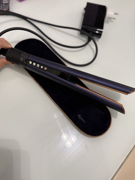 Dyson Airstrait оригінал ідеал